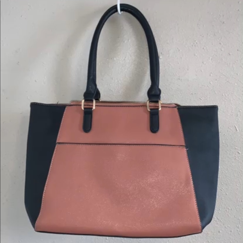 Big black and pick purse